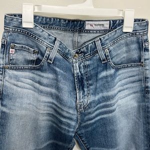 Men’s AG slim modern fit denim, size 33x32